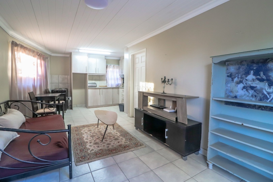 6 Bedroom Property for Sale in Heuwelsig Free State